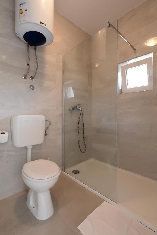 Apartments Lola نوفاليا المظهر الخارجي الصورة