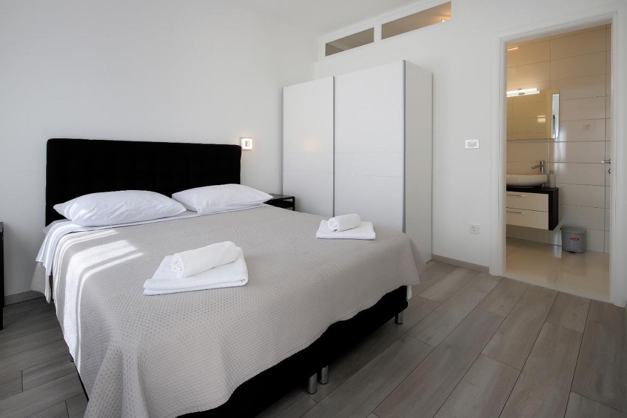 Apartments Lola نوفاليا المظهر الخارجي الصورة