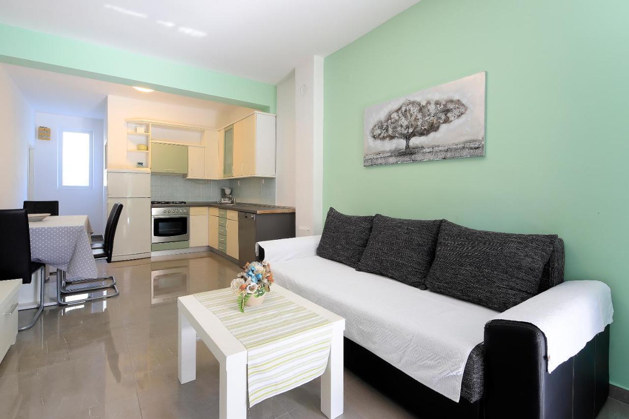 Apartments Lola نوفاليا المظهر الخارجي الصورة