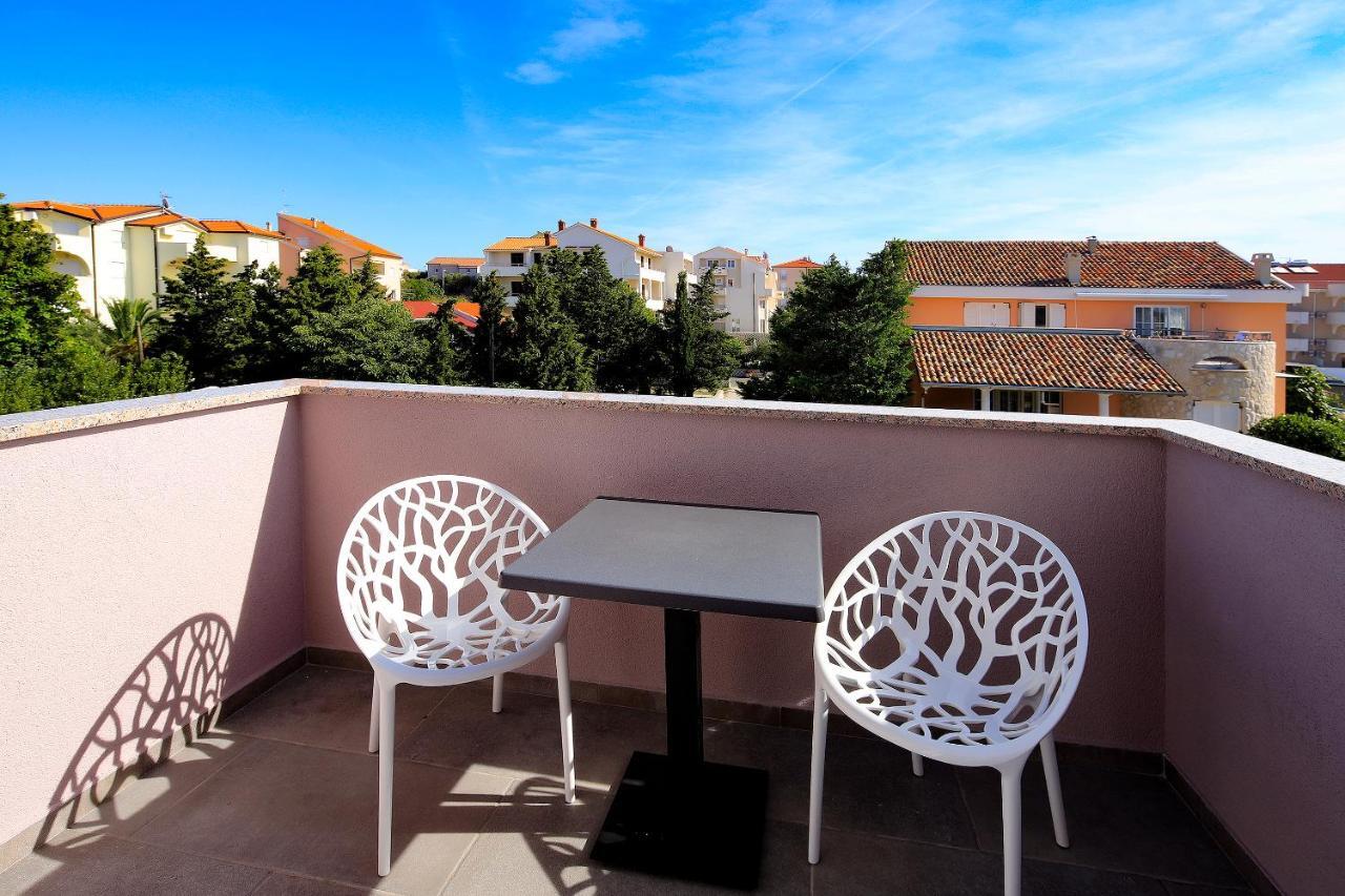 Apartments Lola نوفاليا المظهر الخارجي الصورة