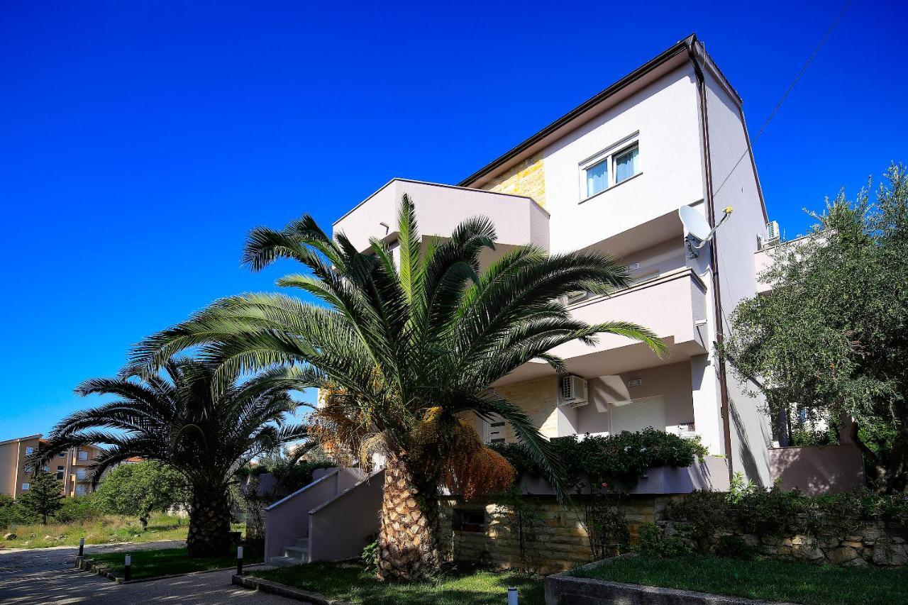 Apartments Lola نوفاليا المظهر الخارجي الصورة