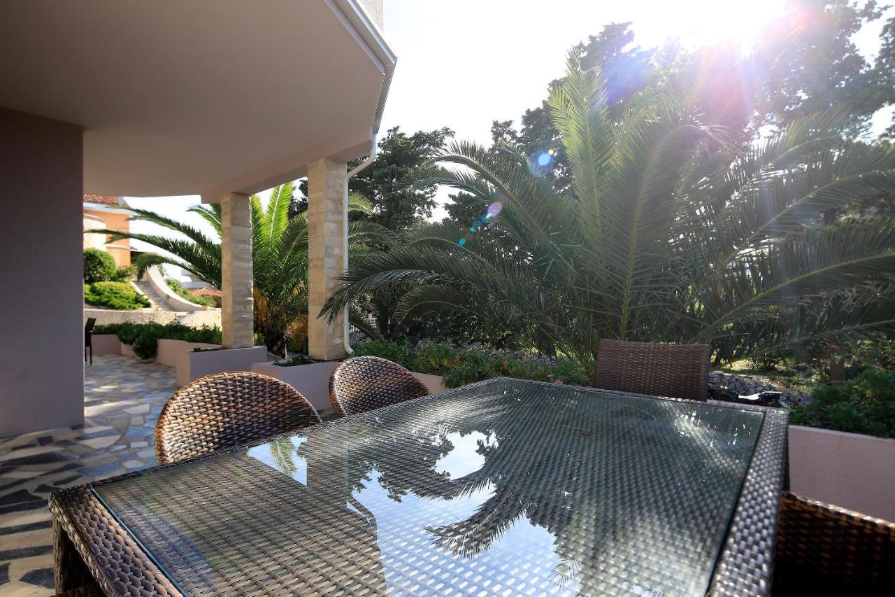 Apartments Lola نوفاليا المظهر الخارجي الصورة