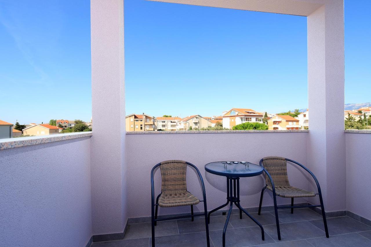 Apartments Lola نوفاليا المظهر الخارجي الصورة